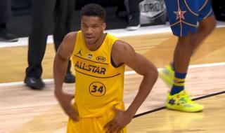 詹姆斯连中三分 詹姆斯连中三分