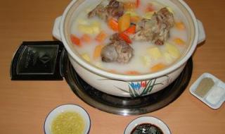 钢铁锅含眼泪喊修瓢锅 钢铁锅含眼泪喊修瓢锅